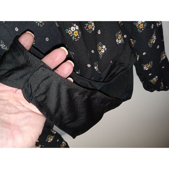 Chico By Design Black Floral Bodysuit Size S - Picture 4 of 5
